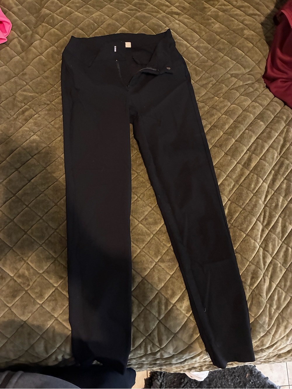 Women’s Black Straight-Leg Pants